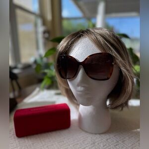 CAROLINA HERRERA Oversized Circle
Sunglasses